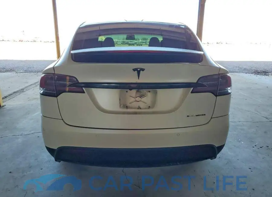 5YJXCAE2XLF285091# 6