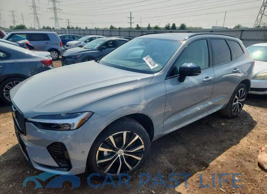 YV4M12RC3S1158589# 1