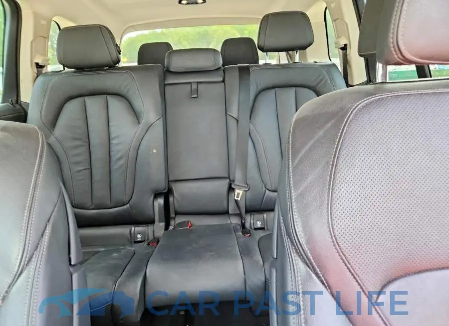 5UXCX4C55KLS38272# 10