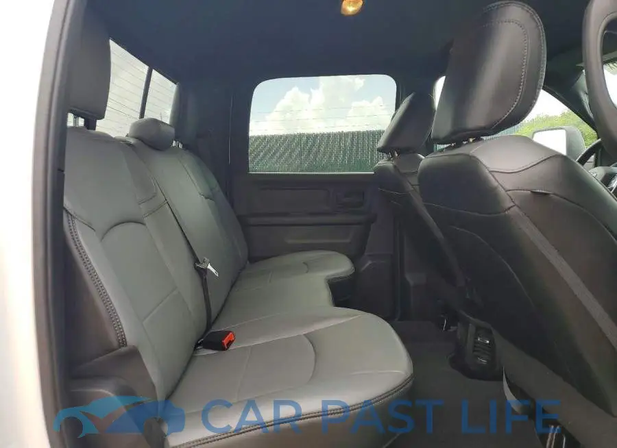3C63R3GLXTG218281# 10