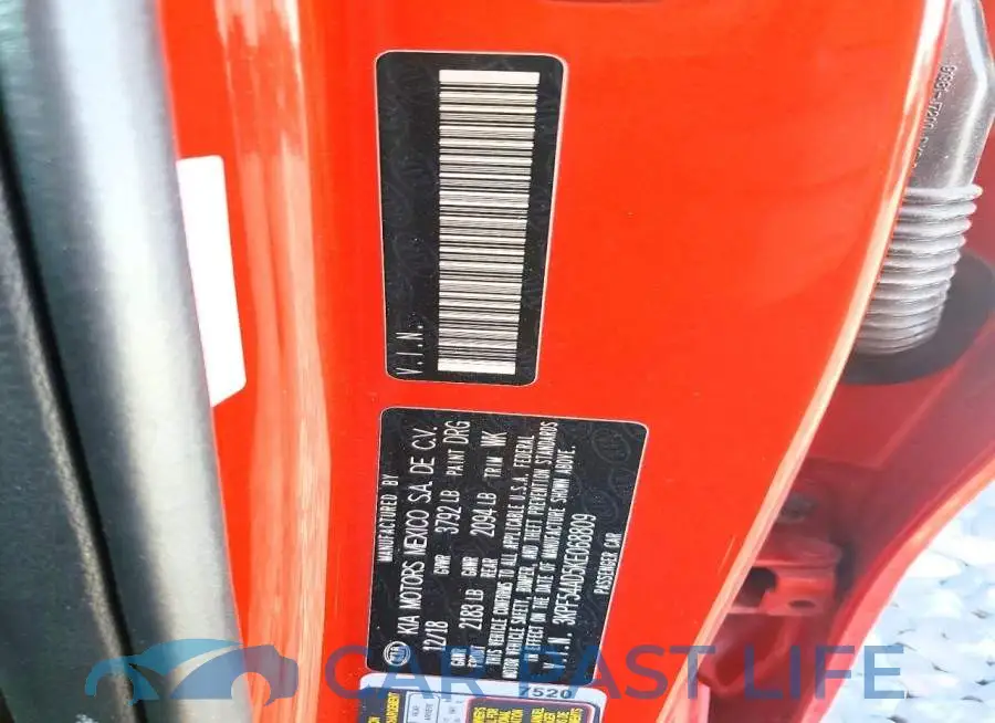 3KPF54AD5KE068809# 12
