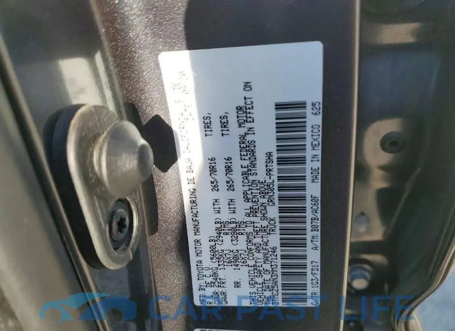 3TMCZ5AN3MM371246# 12