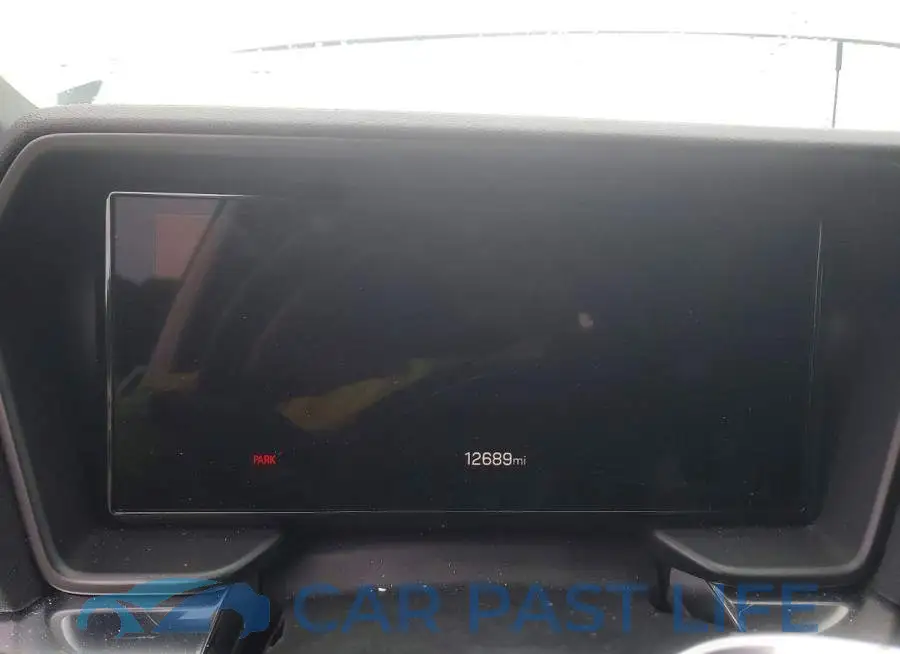 3GKALUEG8SL201504# 9