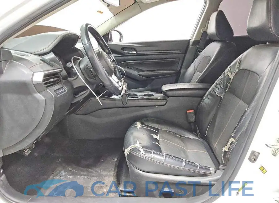 1N4BL4CV2LC200305# 7