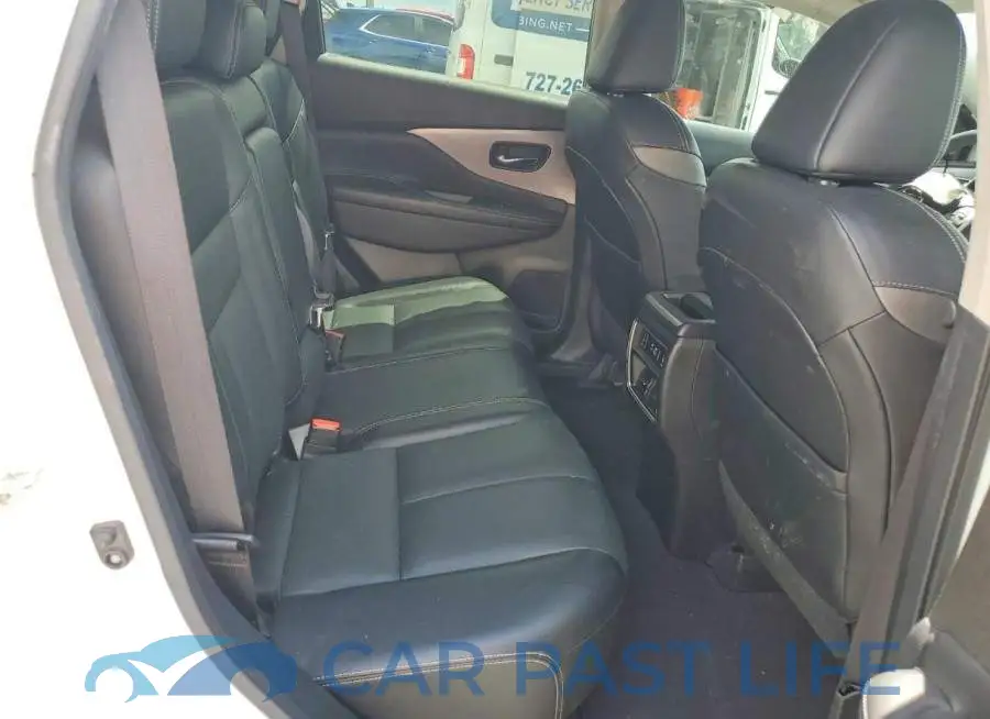 5N1AZ2CJ8MC107954# 11