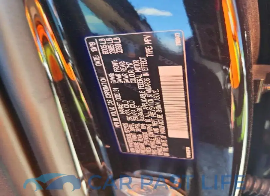YV4102CK8L1572135# 13