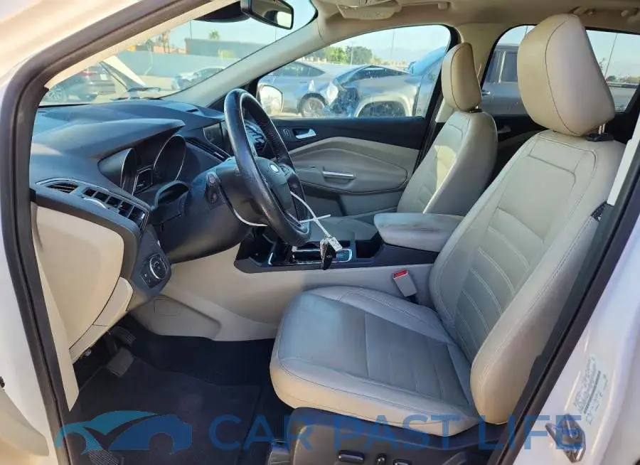 1FMCU0J92JUC48898# 7
