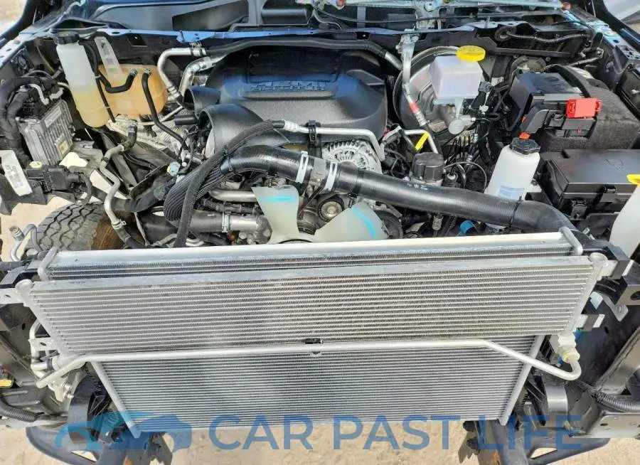 3C6UR5DJ9SG522459# 11
