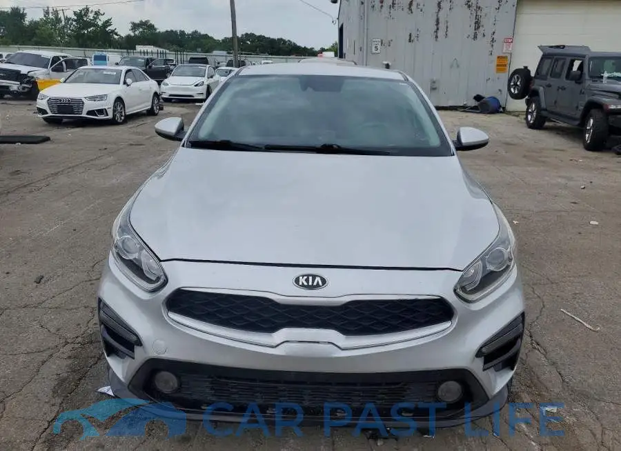 3KPF24AD1KE106772# 5