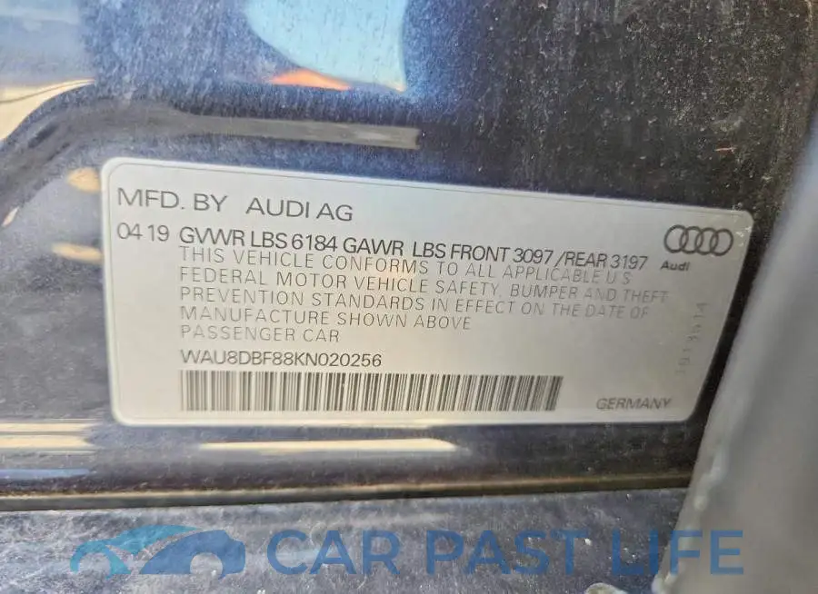 WAU8DBF88KN020256# 13