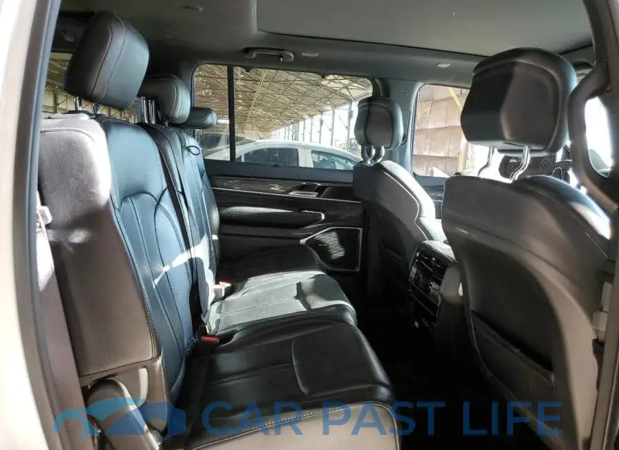 1C4SJSAP3PS514145# 11