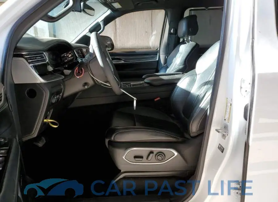 1C4SJSAP3PS514145# 7