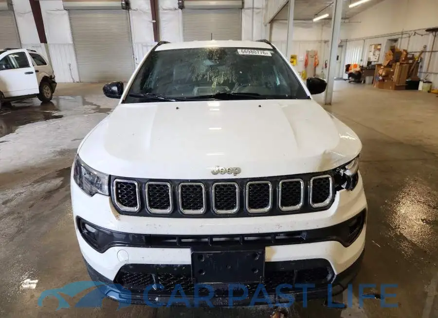 3C4NJDBN0PT544045# 5