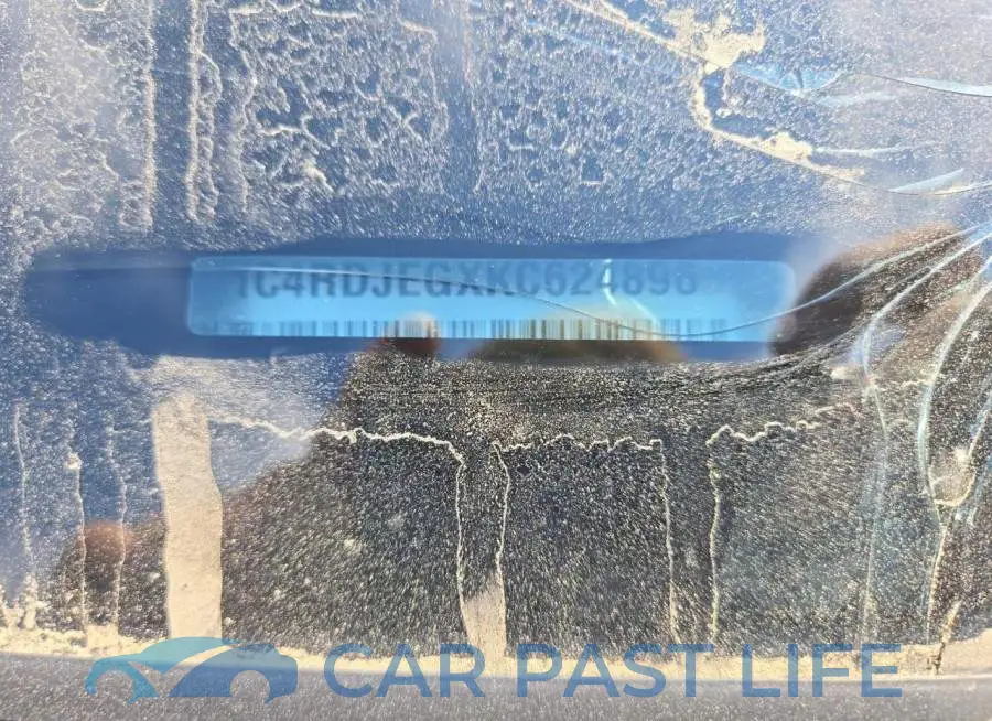 1C4RDJEGXKC624896# 13
