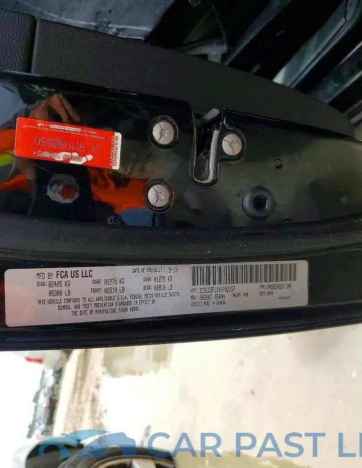 2C3CDZFJ1KH702157# 12