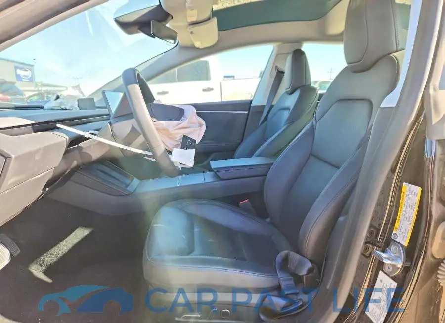 5YJ3E1EB5SF941186# 7