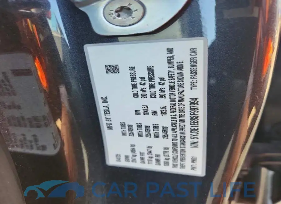 5YJ3E1EB8SF997994# 12