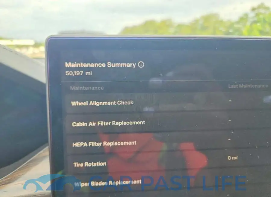 5YJSA1E50PF520419# 9