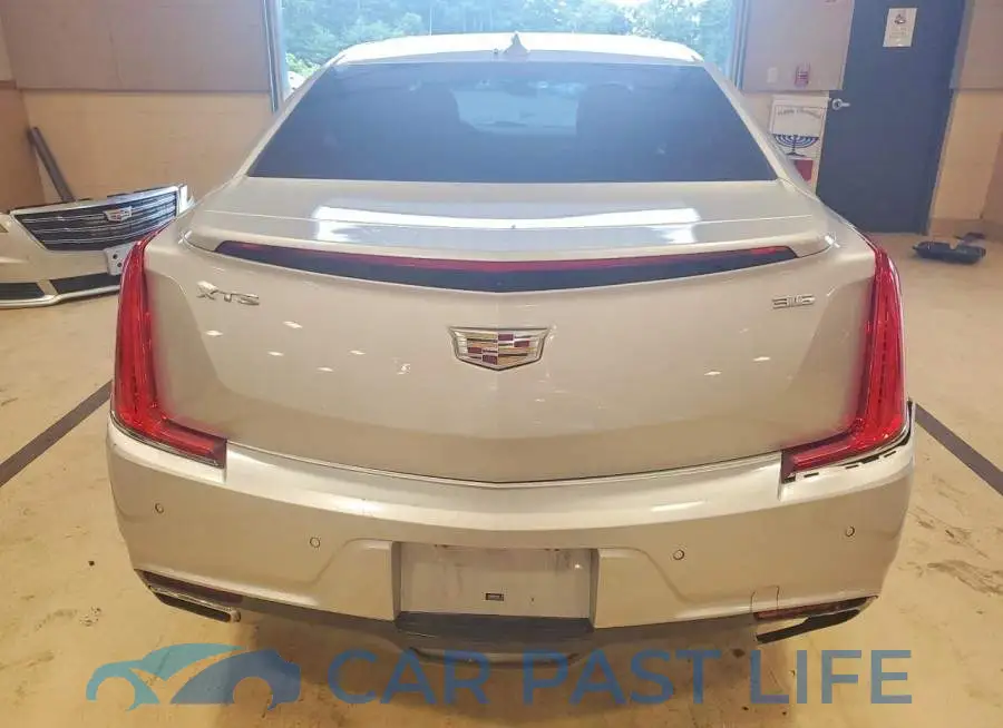 2G61M5S32J9123693# 6