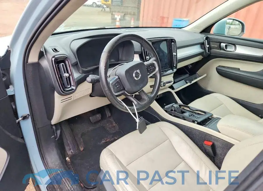 YV4162XZ7K2007647# 8