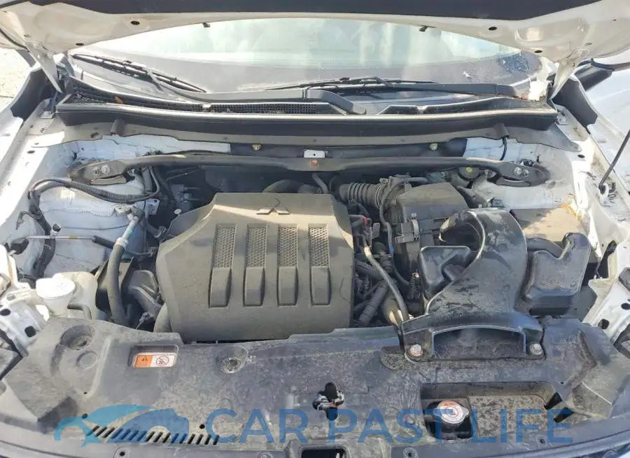 JA4AS3AA8JZ066052# 11