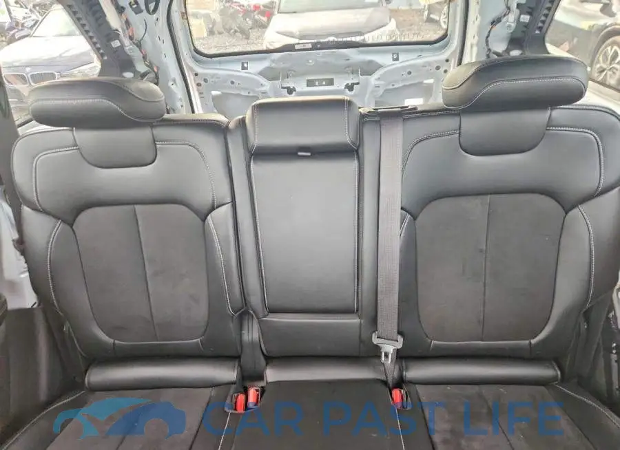 1C4RJHAG4R8592855# 10