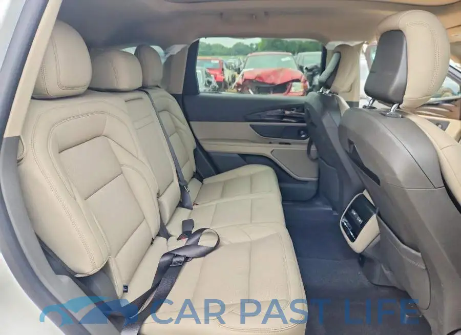 5LMPJ8J44SJ934406# 11