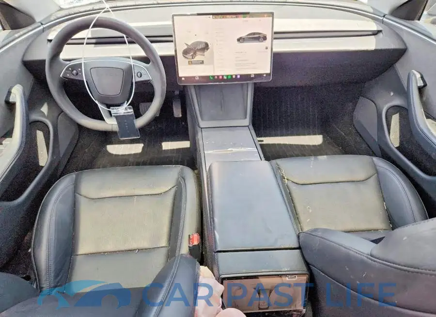 5YJ3E1EA6SF905742# 8