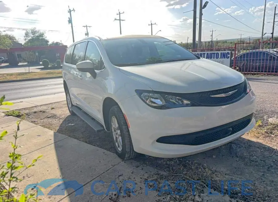 2C4RC1CGXNR203889# 1