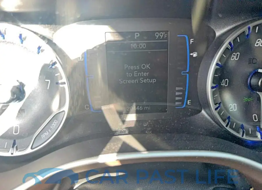 2C4RC1CGXNR203889# 8