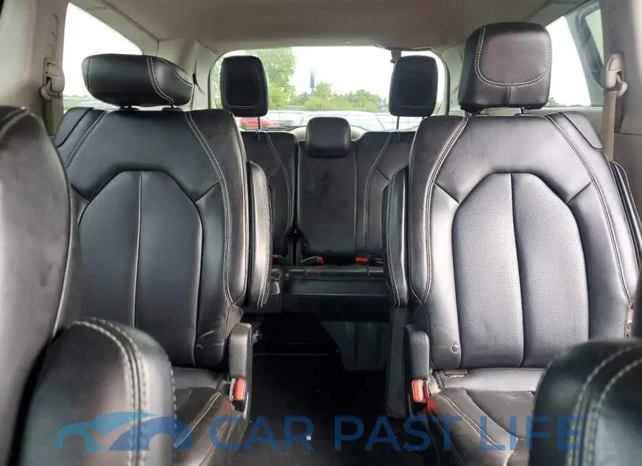 2C4RC1DG9MR520723# 10