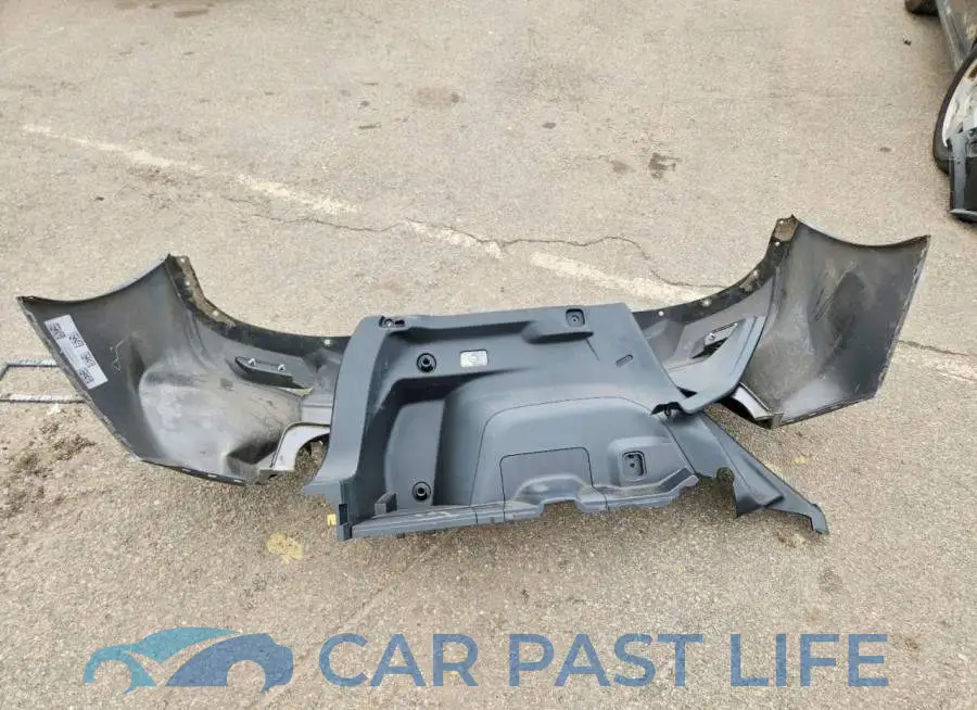 4S3GTAA68K3754022# 12