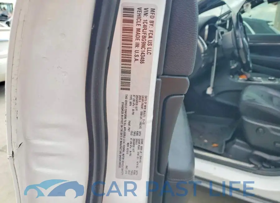 1C4RJFBG9NC143486# 14