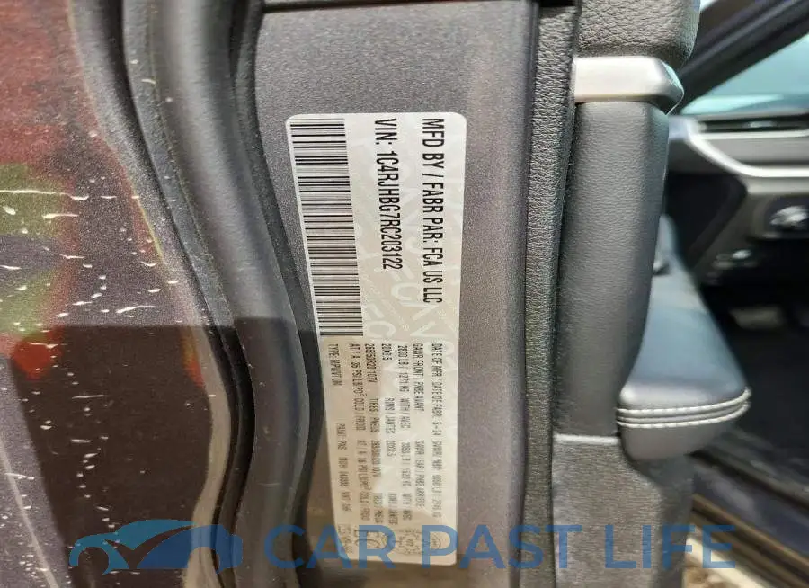 1C4RJHBG7RC203122# 14