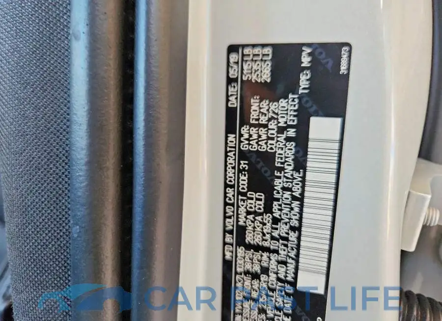 YV4102WK7L1030195# 12