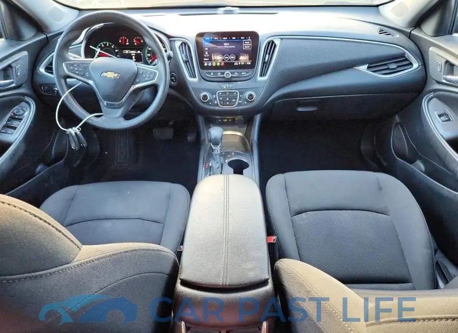 1G1ZD5ST8MF020072# 8