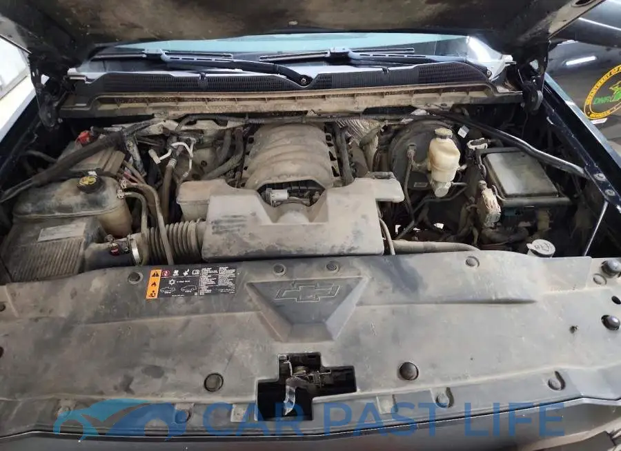 1GCVKNEC1JZ138045# 11