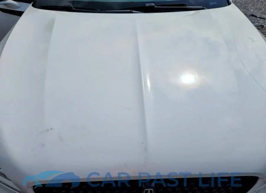 5LM5J7WC6PGL04327# 12
