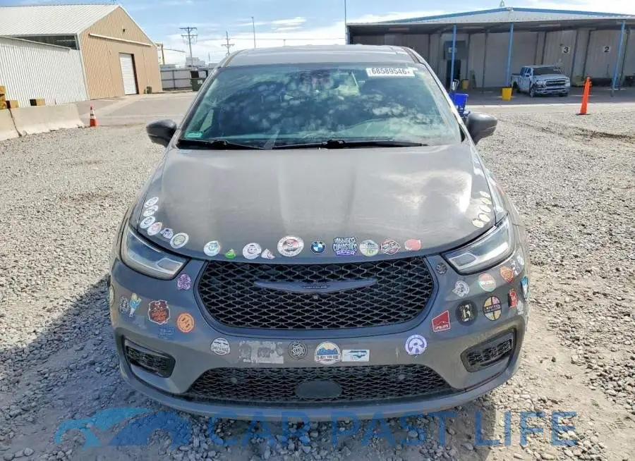 2C4RC1L71NR134929# 5