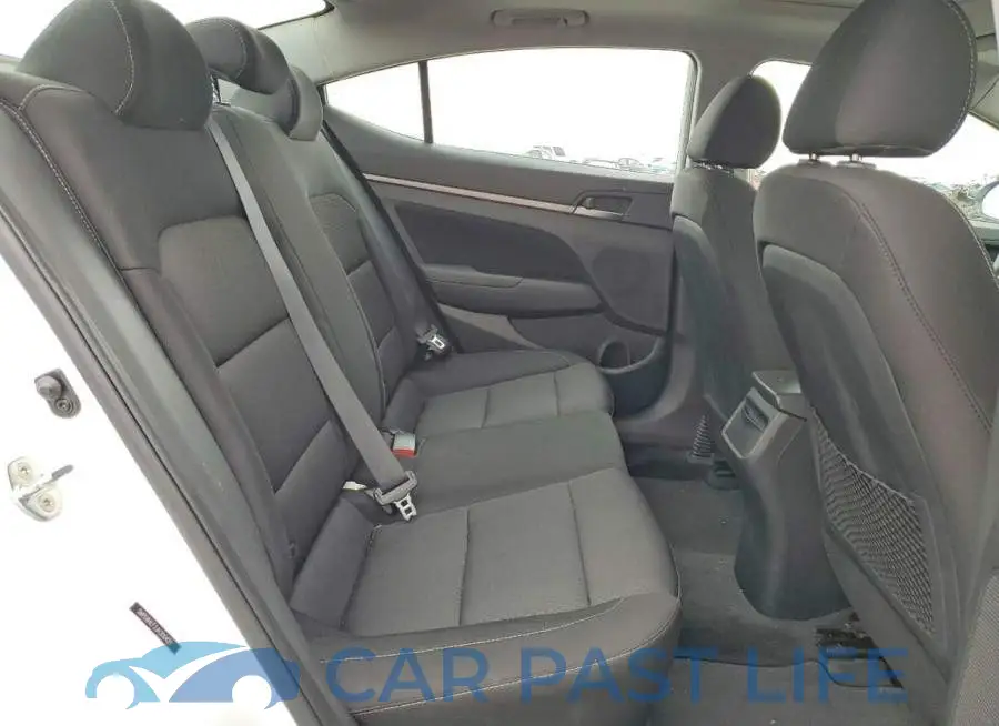 5NPD84LF2JH300421# 10