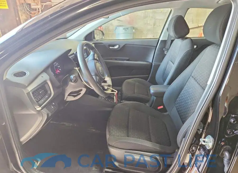 3KPA25AD6LE306967# 7