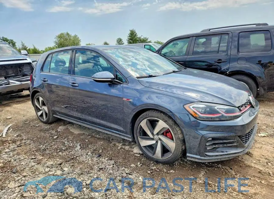 3VW5T7AU9KM001961# 4