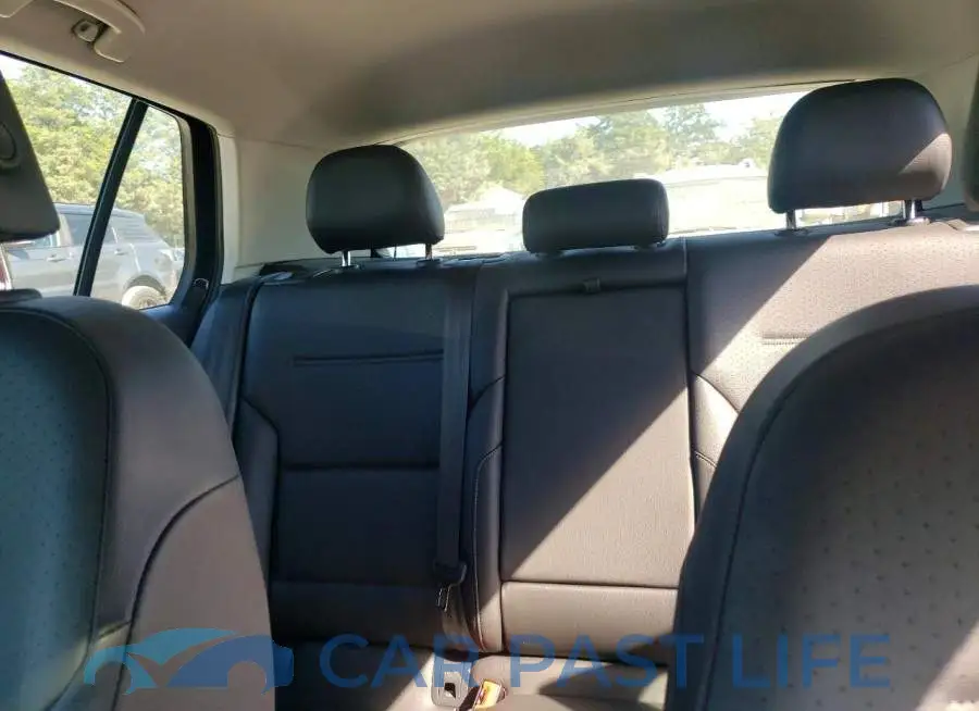 3VWG17AUXJM250962# 10