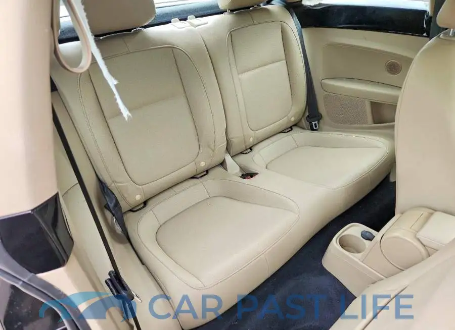 3VWJD7AT2JM714766# 10