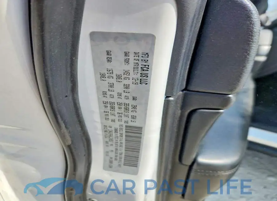 1C4RJEAG4LC245917# 13