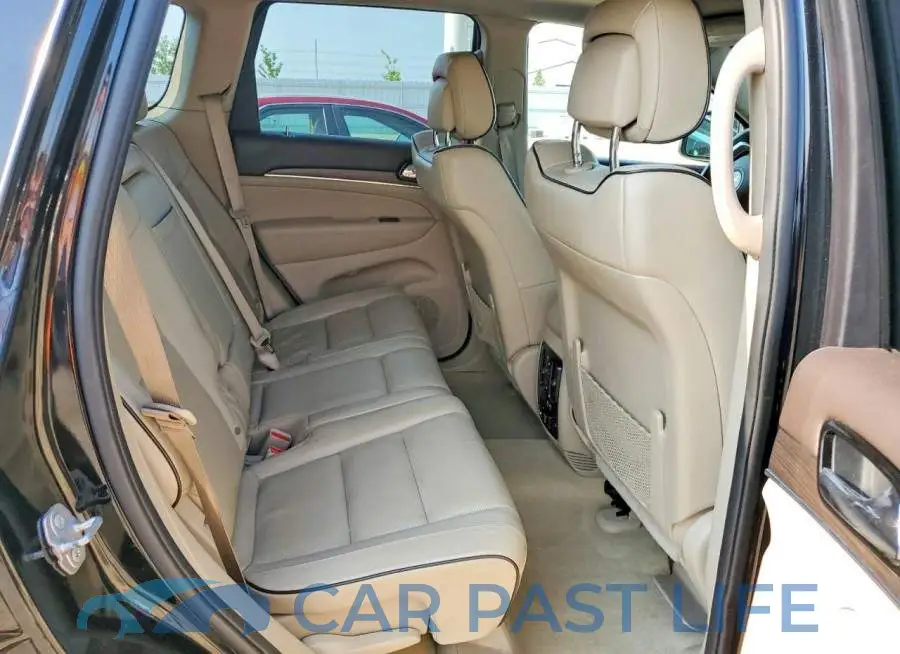 1C4RJFCG3LC173210# 11