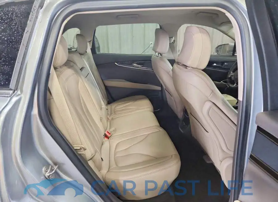 2LMPJ8J95NBL27135# 10