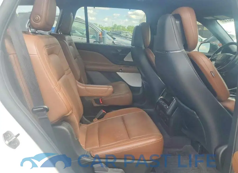 5LM5J7XC1LGL22856# 11