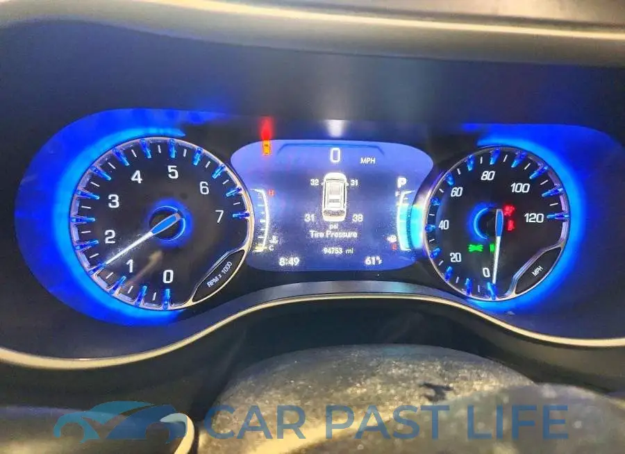 2C4RC1BG2NR147481# 9