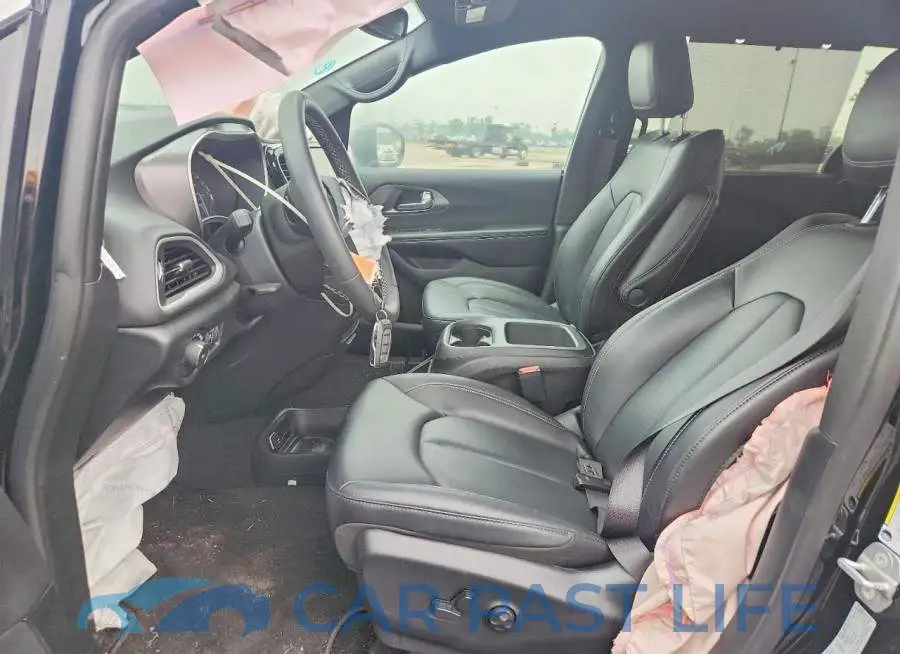 2C4RC1BG4TR194153# 7